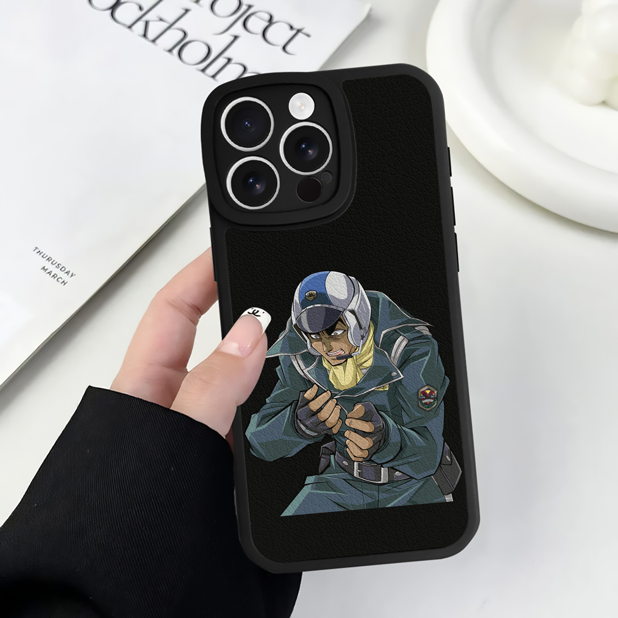 （画像用） 遊☆戯☆王 Yu-Gi-Oh! 【iPhone 16シリーズ対応】シリコンスマホケース（レザー調） 材質：シリコン